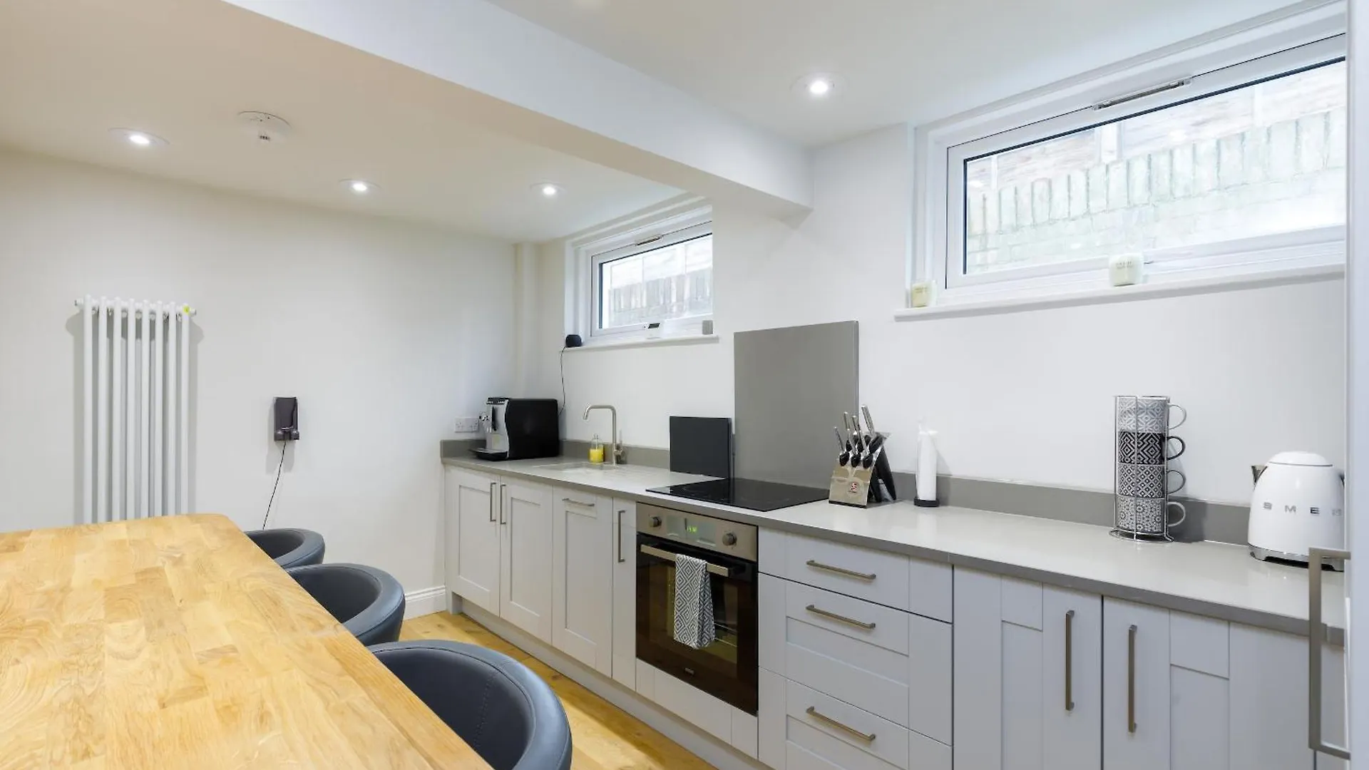 Spacious 2 Bedroom Apartment With Beautiful Garde Brighton Reino Unido